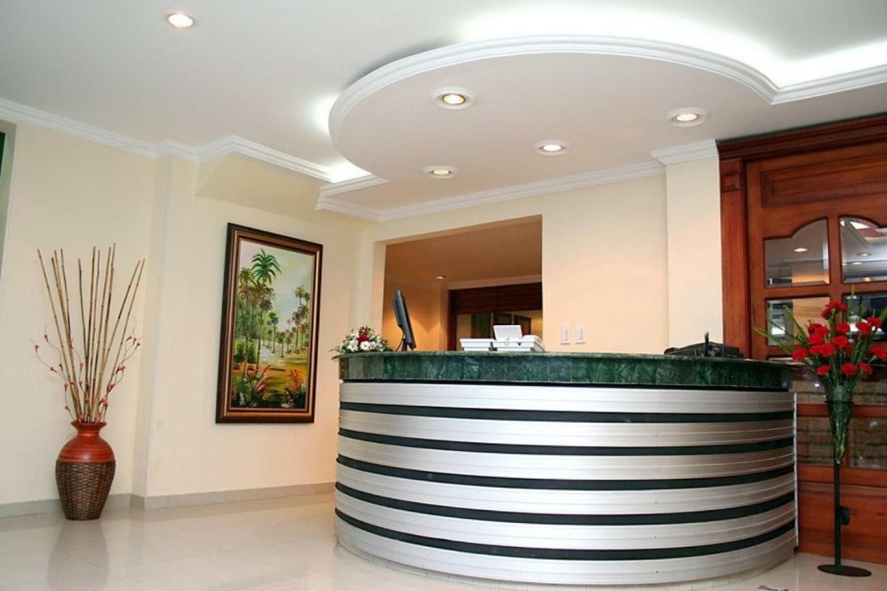 Casa Madrigal Hotel Pasto Eksteriør billede